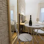 N5 Guest House- Ombrellone Gratis Incluso A Lido- Отель типа 