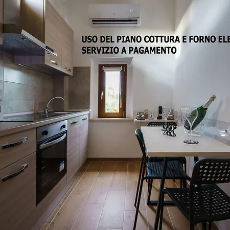 N5 Guest House- Ombrellone Gratis Incluso A Lido- Bed & Breakfast 4*