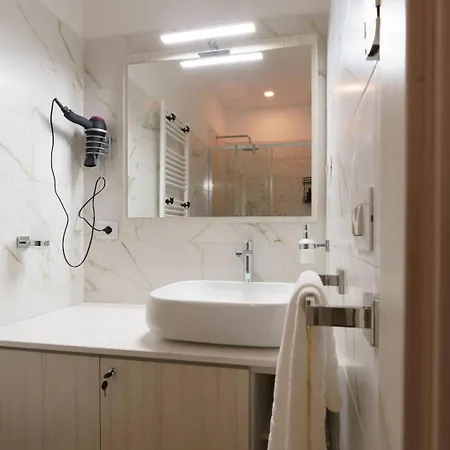 N5 Guest House- Ombrellone Gratis Incluso A Lido-