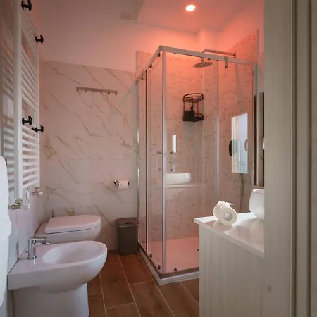 Chalet n5 Guest House- Ombrellone GRATIS incluso a Catanzaro Lido- 4* Catanzaro