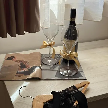 Chalet n5 Guest House- Ombrellone GRATIS incluso a Catanzaro Lido- Bed and breakfast Catanzaro