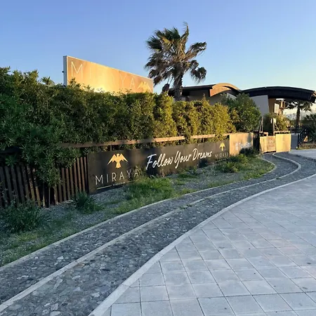 N5 Guest House- Ombrellone Gratis Incluso A Lido- 4*