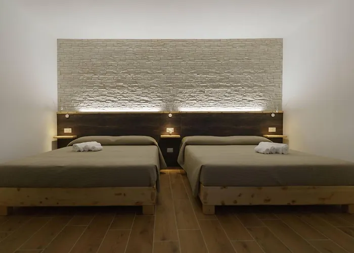 N5 Guest House- Ombrellone Gratis Incluso A Lido- Couette-café