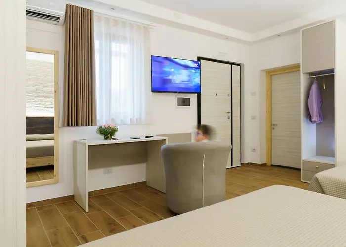 N5 Guest House- Ombrellone Gratis Incluso A Lido-