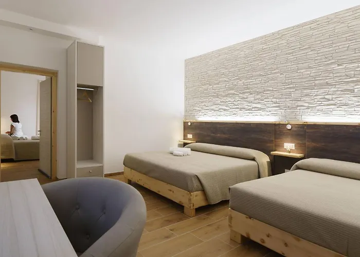 N5 Guest House- Ombrellone Gratis Incluso A Lido- 4* Catanzaro