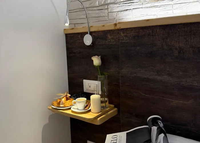 N5 Guest House- Ombrellone Gratis Incluso A Lido- Couette-café Catanzaro